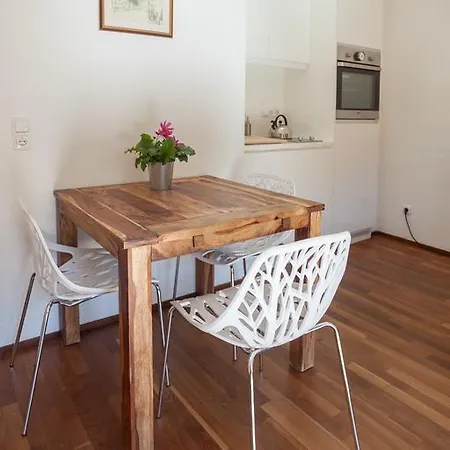 Apartment Kitz *